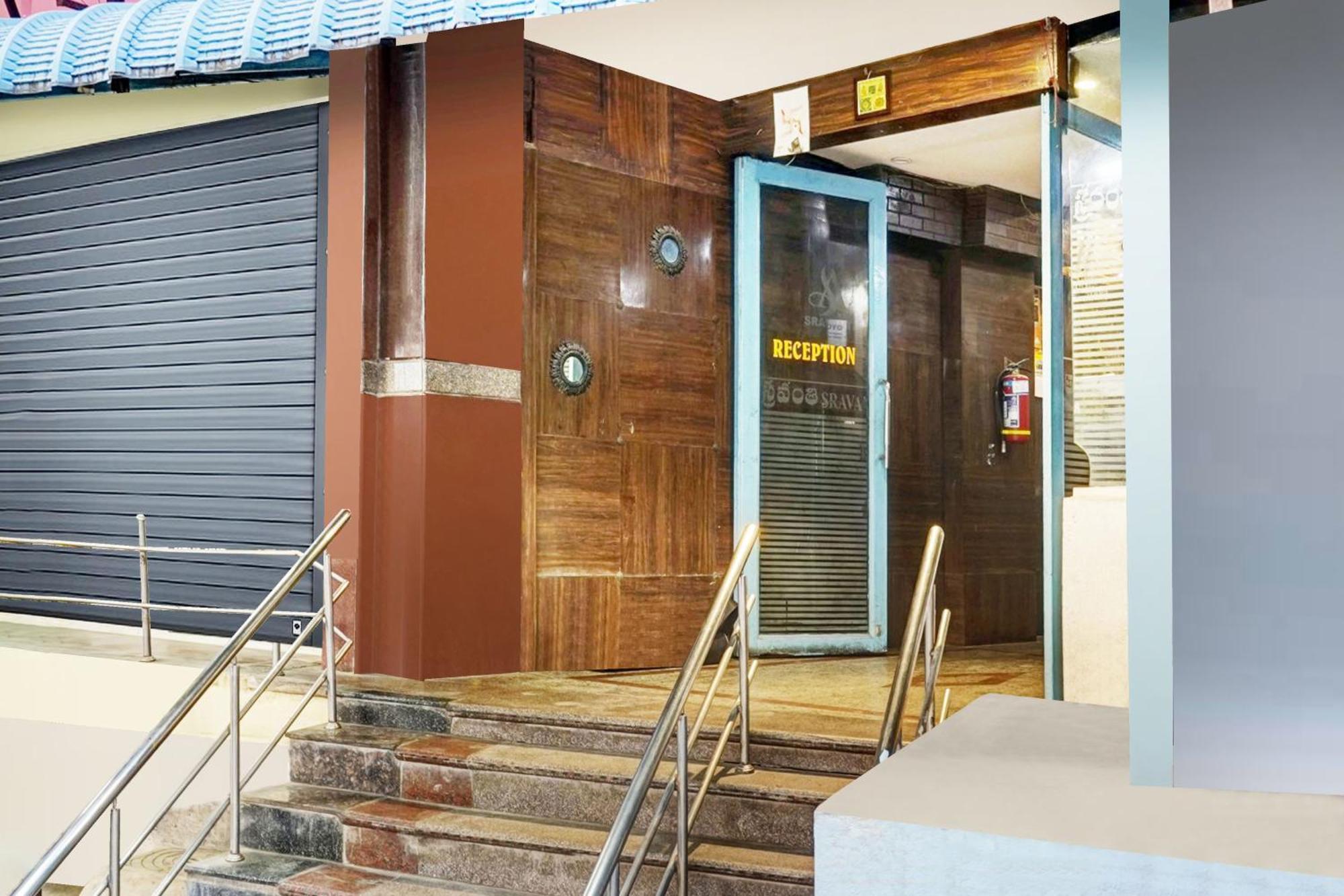 Super Hotel O Padmavathi Puram Near Railway Station Tirupati Eksteriør billede