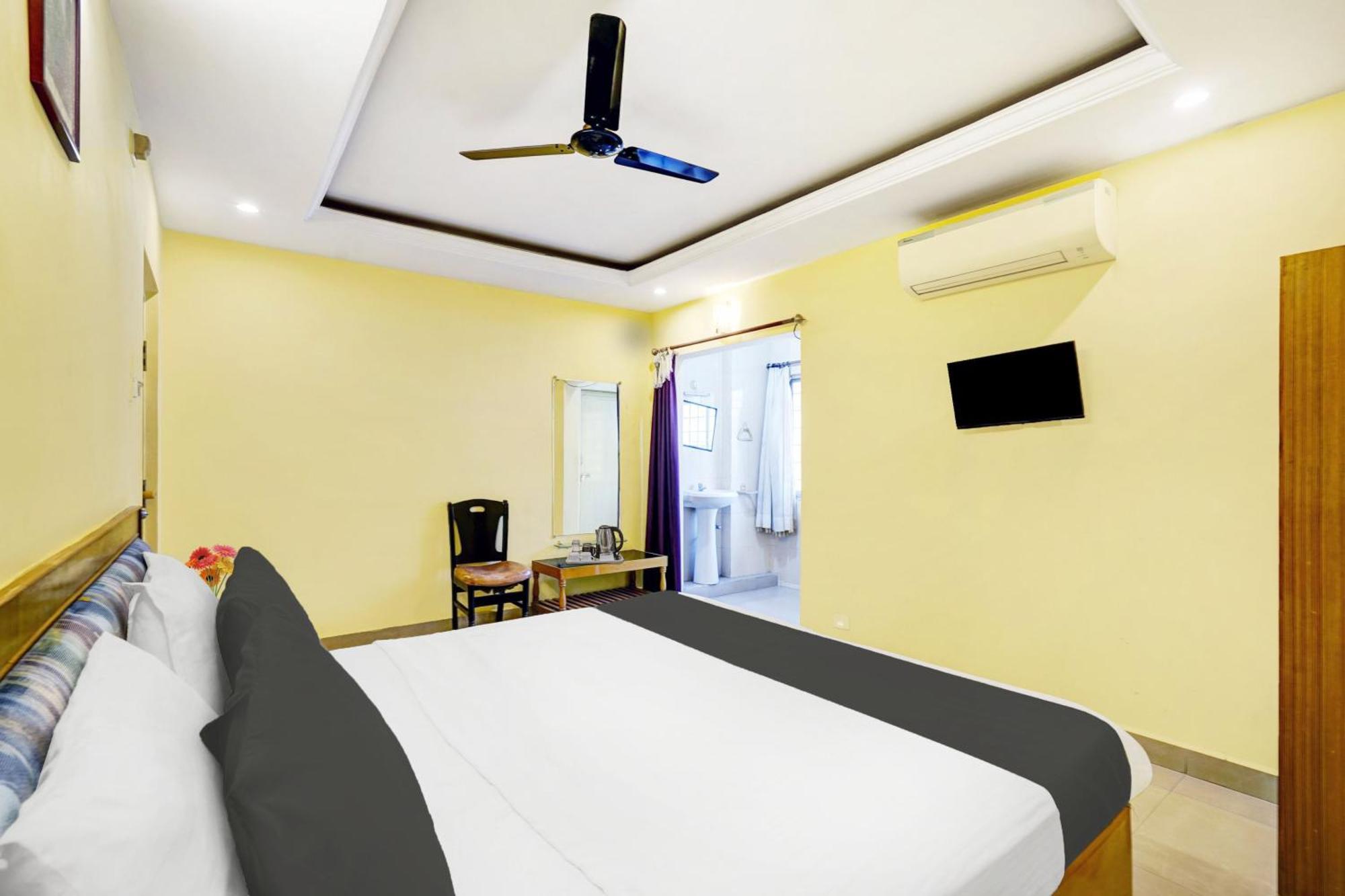 Super Hotel O Padmavathi Puram Near Railway Station Tirupati Eksteriør billede