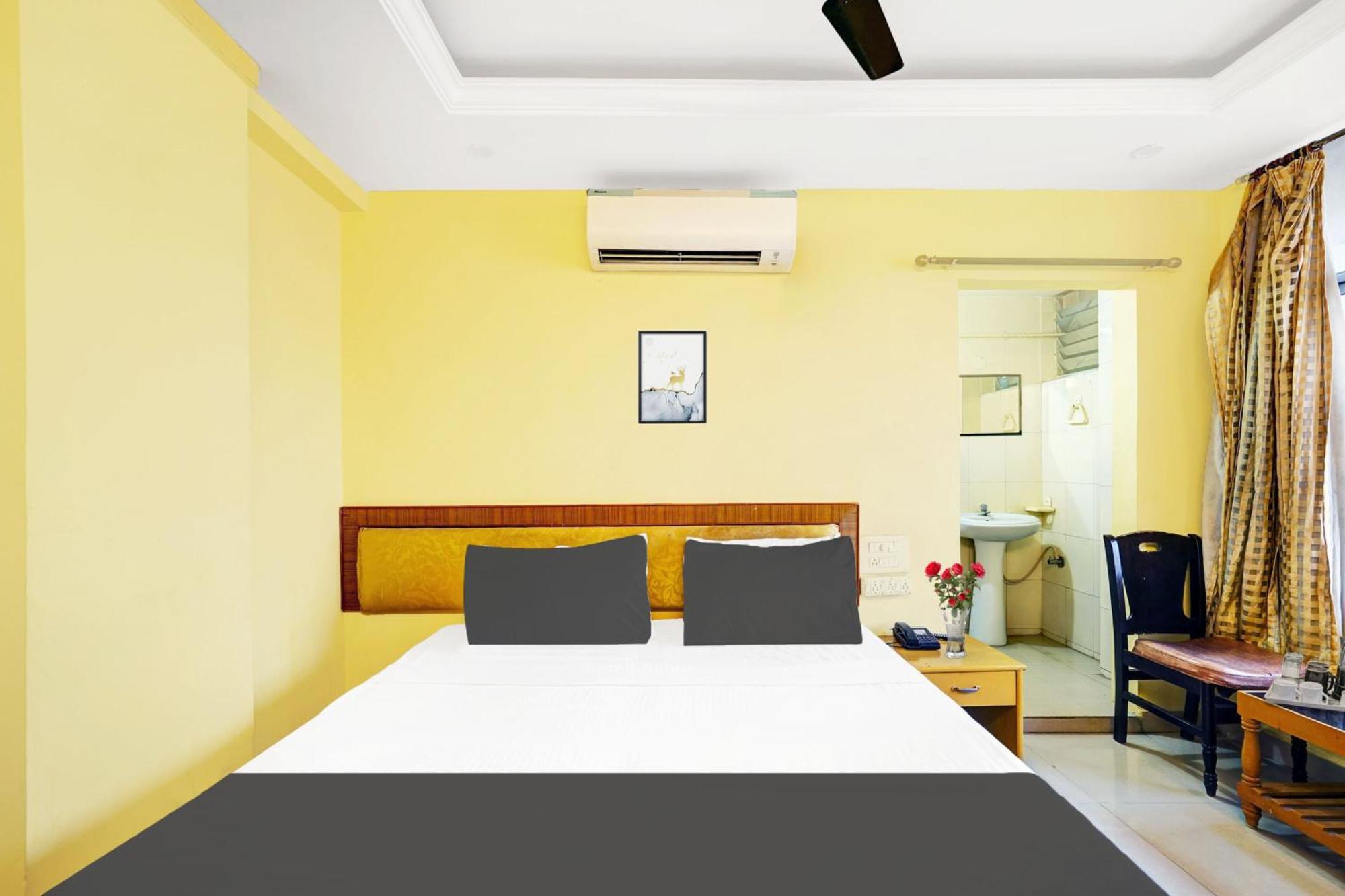 Super Hotel O Padmavathi Puram Near Railway Station Tirupati Eksteriør billede