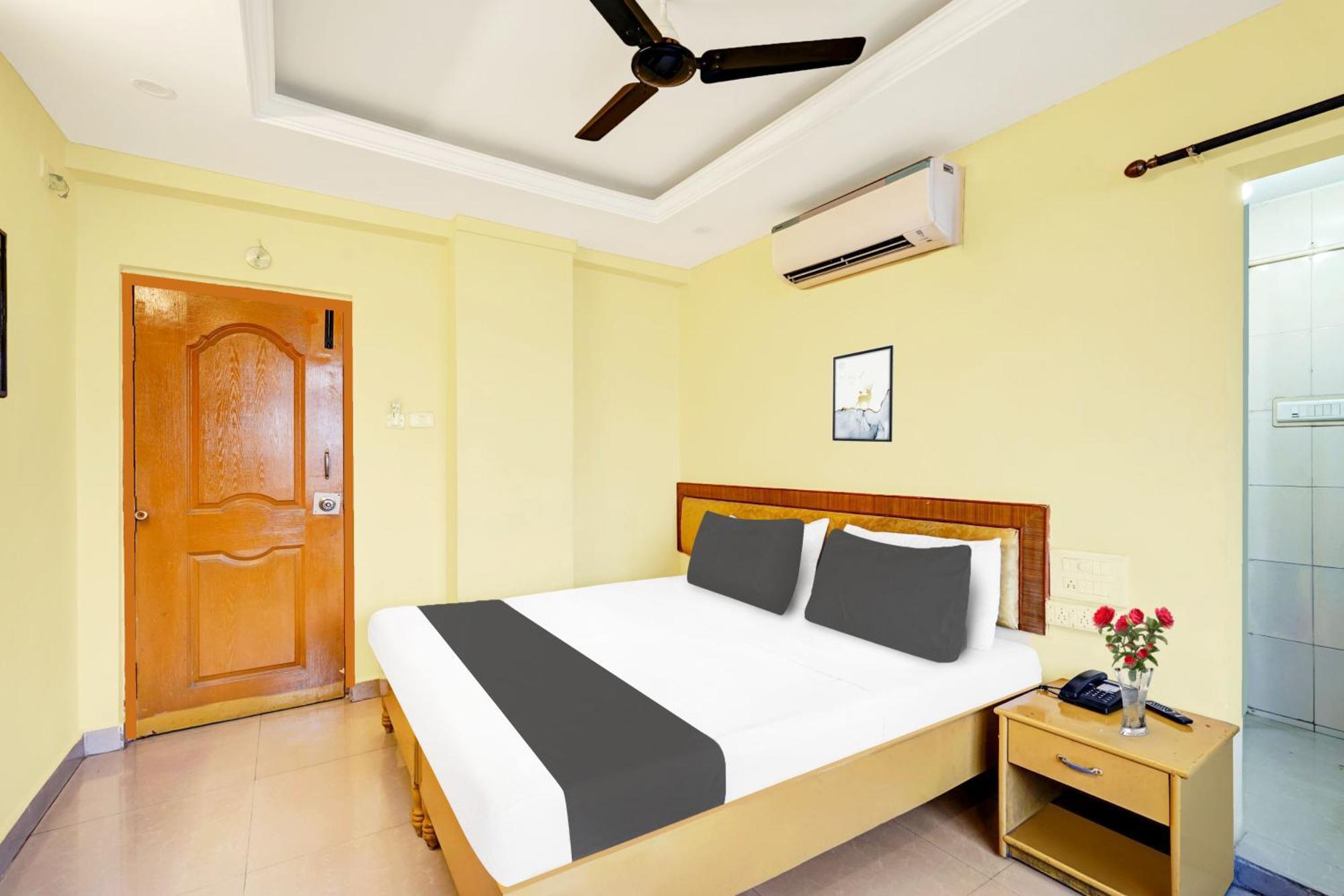 Super Hotel O Padmavathi Puram Near Railway Station Tirupati Eksteriør billede
