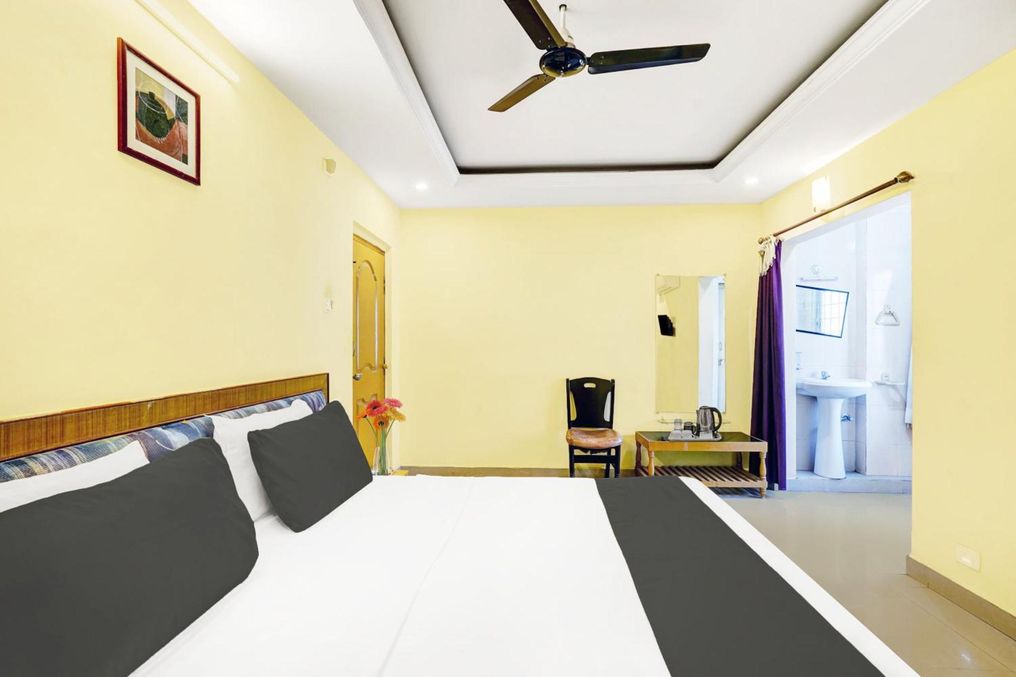 Super Hotel O Padmavathi Puram Near Railway Station Tirupati Eksteriør billede